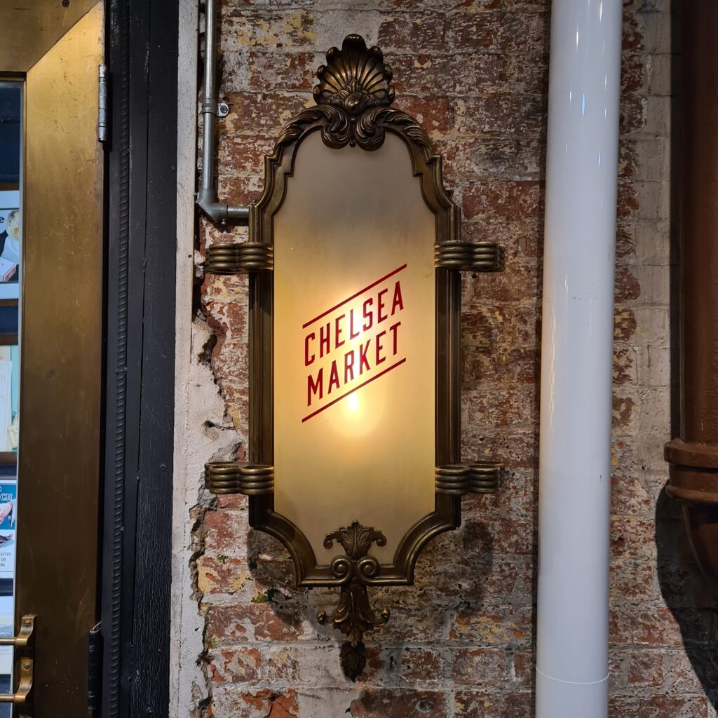 Chelsea Market Lamp